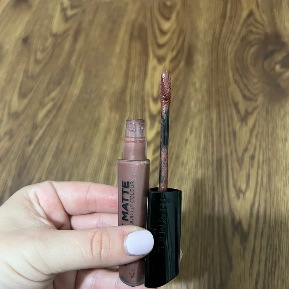 Rimmel London Stay Matte Liquid Lip Color Trouble Maker